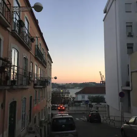 Olival Home- Feels Like * Lisbon